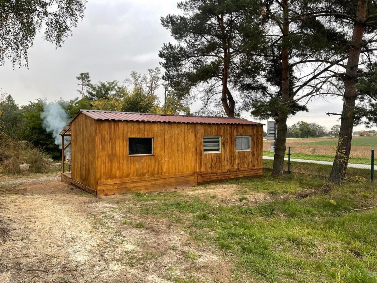 Ubytování v dřevěném mobilheimu Štít Chlumec nad Cidlinou Exterior foto